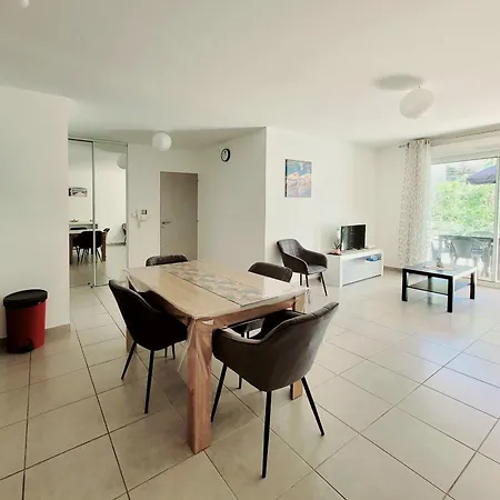Canet-en-roussillon: T3 Moderne, Rdc, 4 Pers, Piscine, Garage, Proche - Fr-1-794-156 *