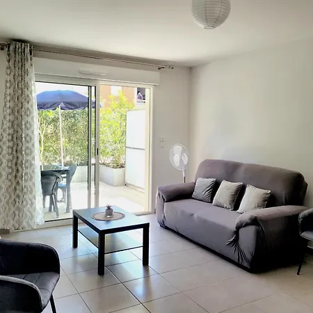 Canet-en-roussillon: T3 Moderne, Rdc, 4 Pers, Piscine, Garage, Proche - Fr-1-794-156 * Canet-en-Roussillon